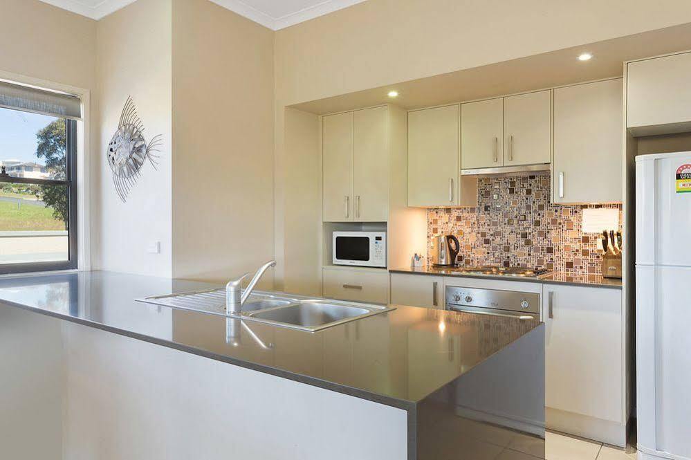 Saltwater Apartments Eden Ngoại thất bức ảnh